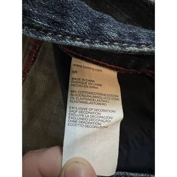 Tommy Hilfiger Classic Boot Cut Dark Wash Denim Jeans Size 6R - Picture 3 of 8